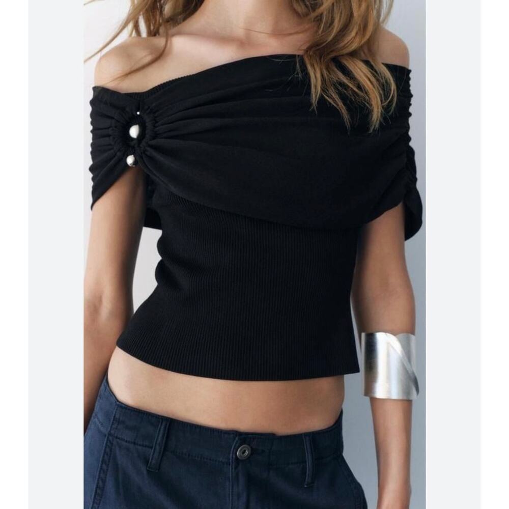Zara Off-shoulder Ruched Top metal ring Sz. S black NWOT